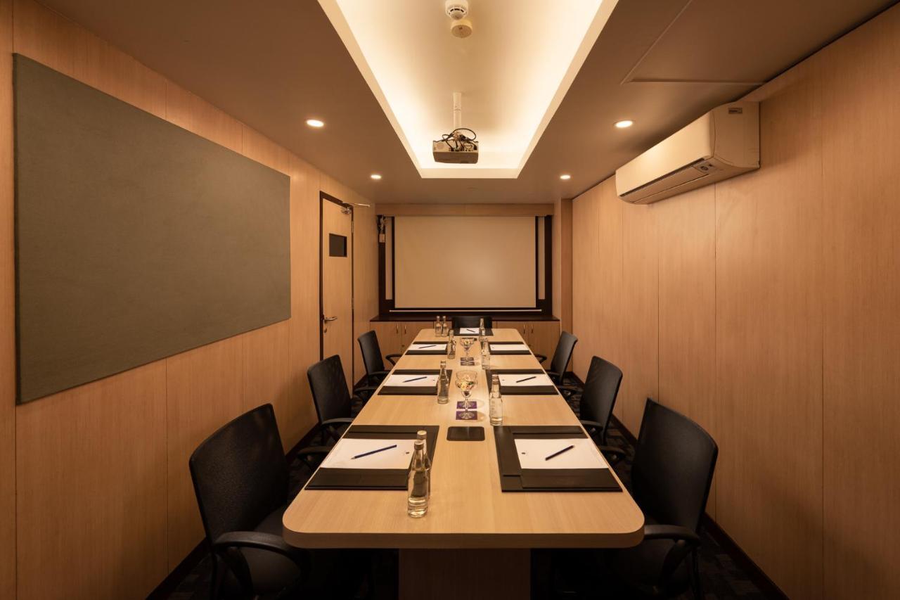 Grand Mercure Bangalore - An Accor Brand Εξωτερικό φωτογραφία