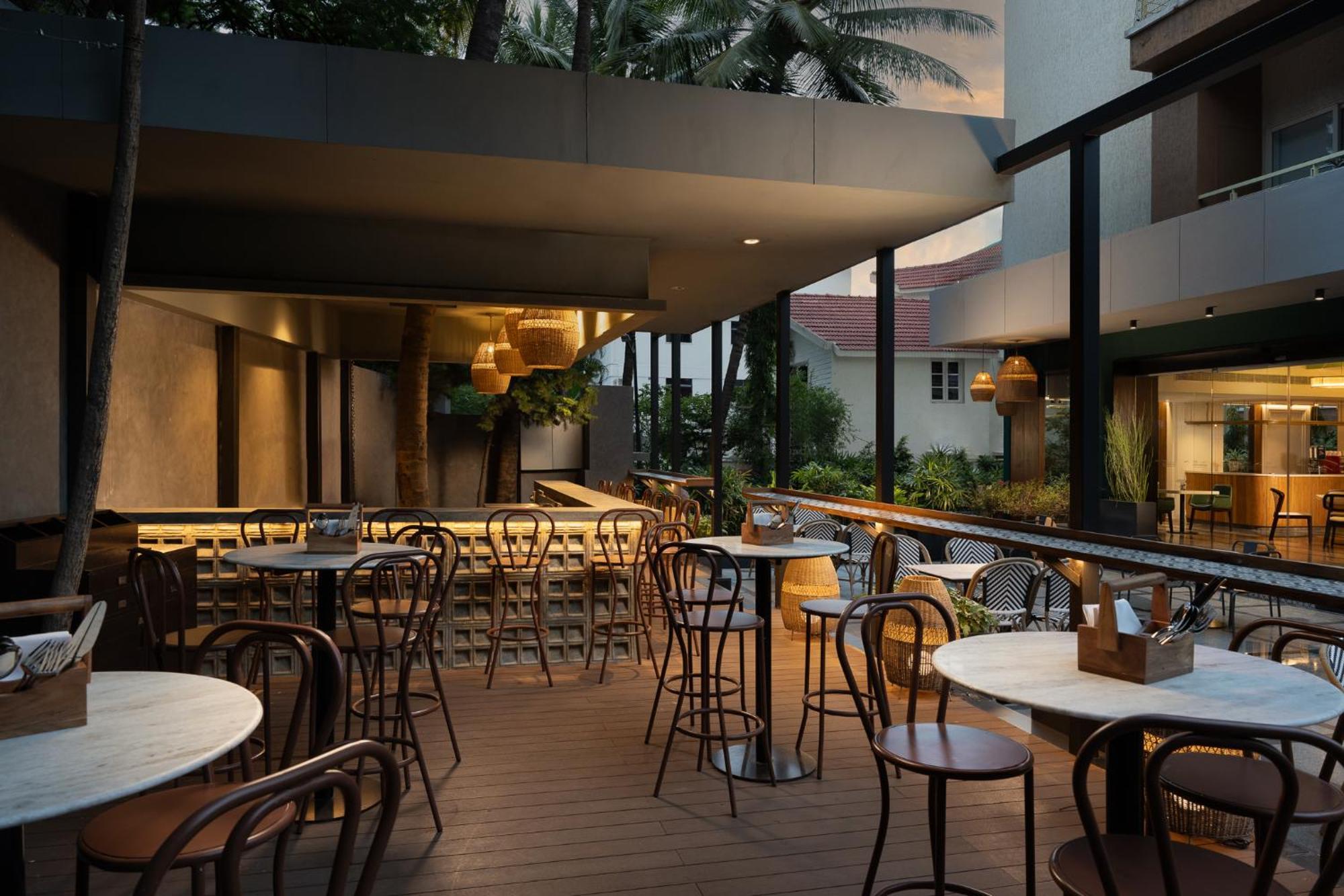 Grand Mercure Bangalore - An Accor Brand Εξωτερικό φωτογραφία