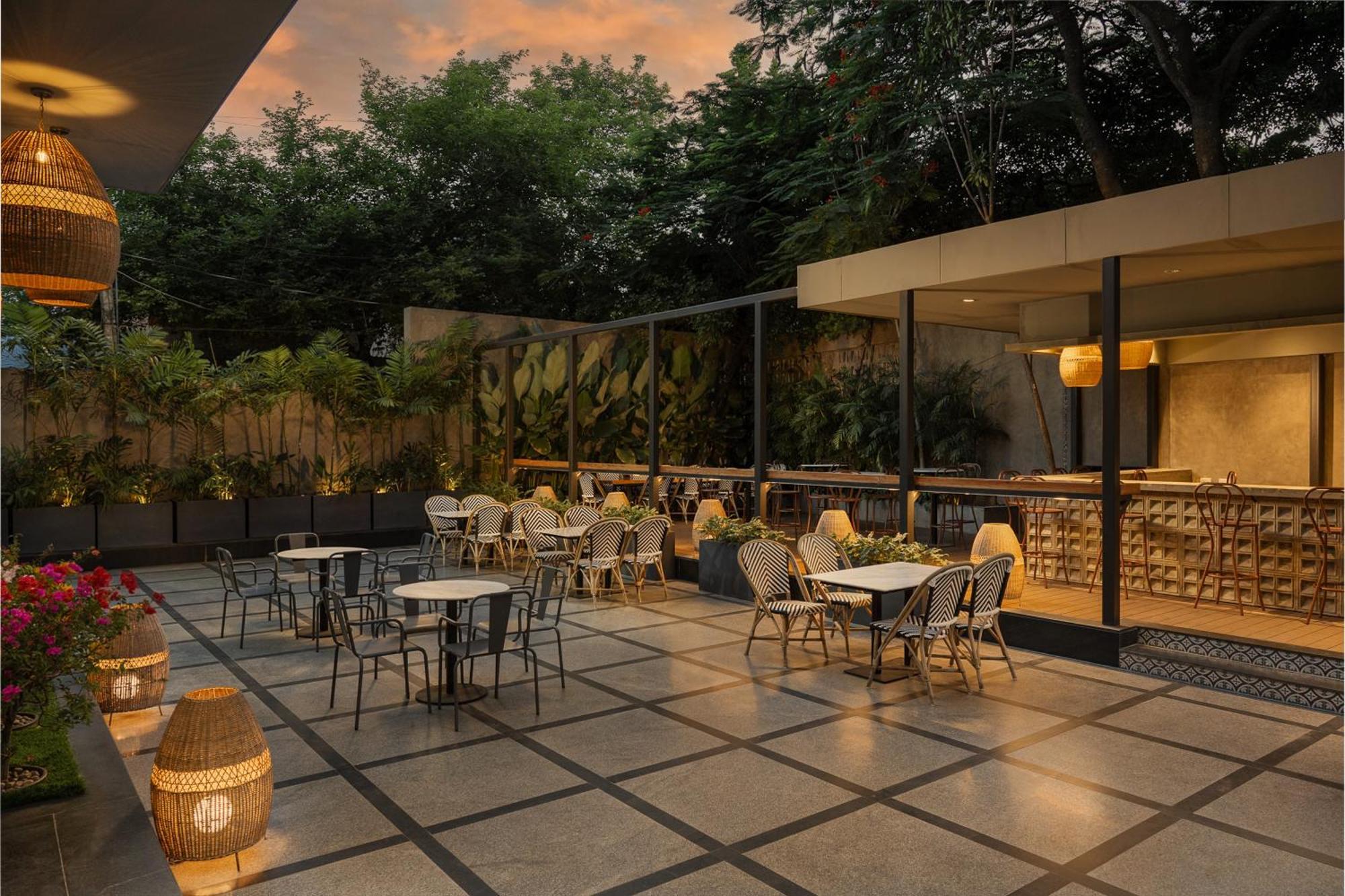 Grand Mercure Bangalore - An Accor Brand Εξωτερικό φωτογραφία