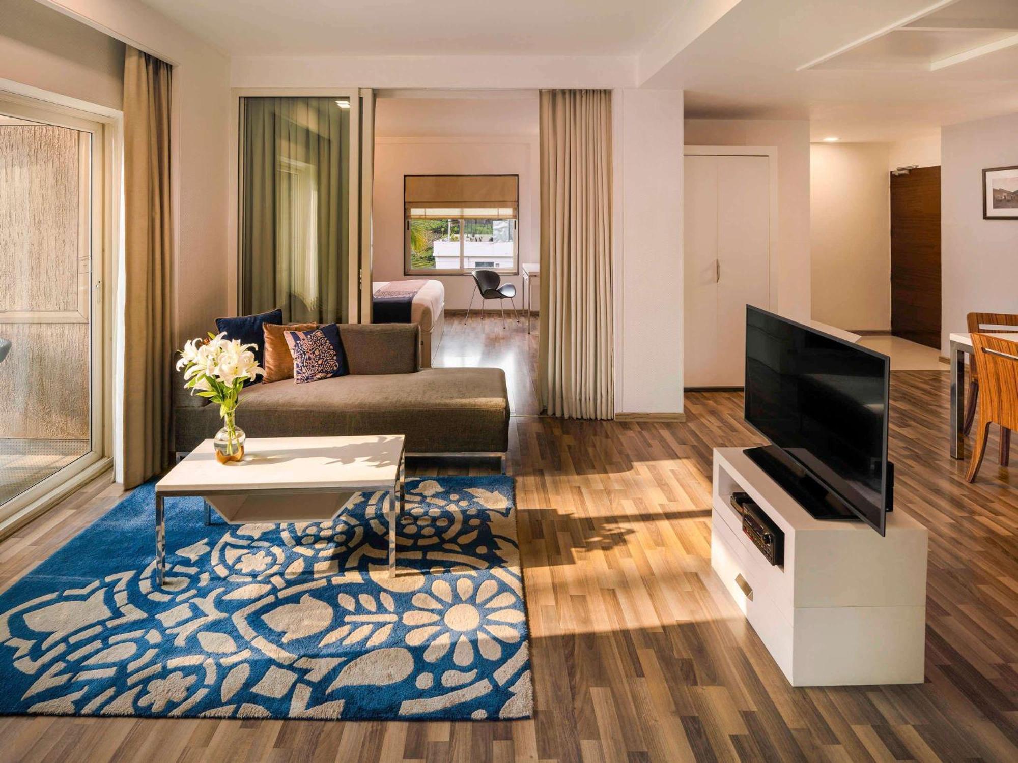 Grand Mercure Bangalore - An Accor Brand Εξωτερικό φωτογραφία