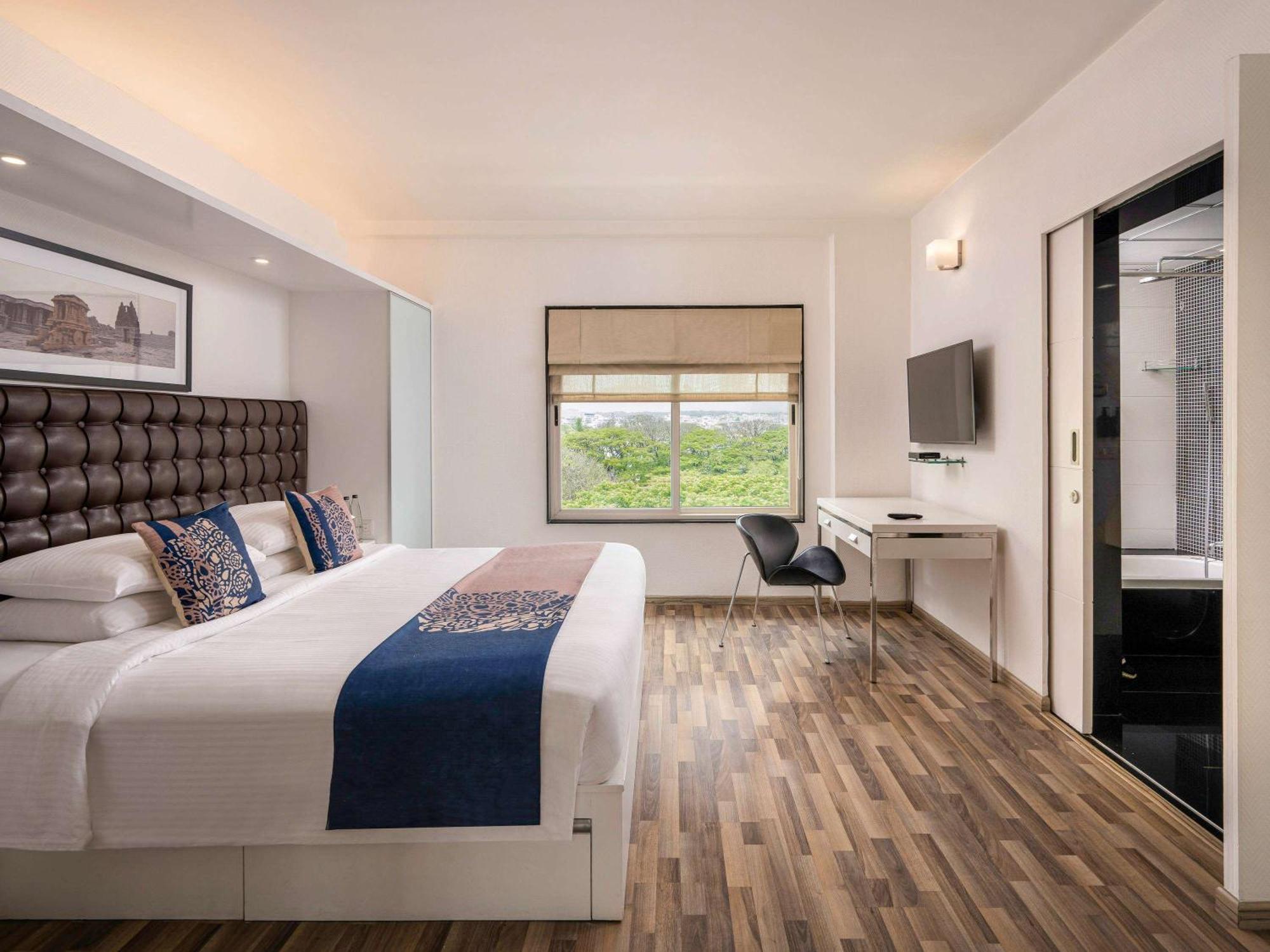 Grand Mercure Bangalore - An Accor Brand Εξωτερικό φωτογραφία